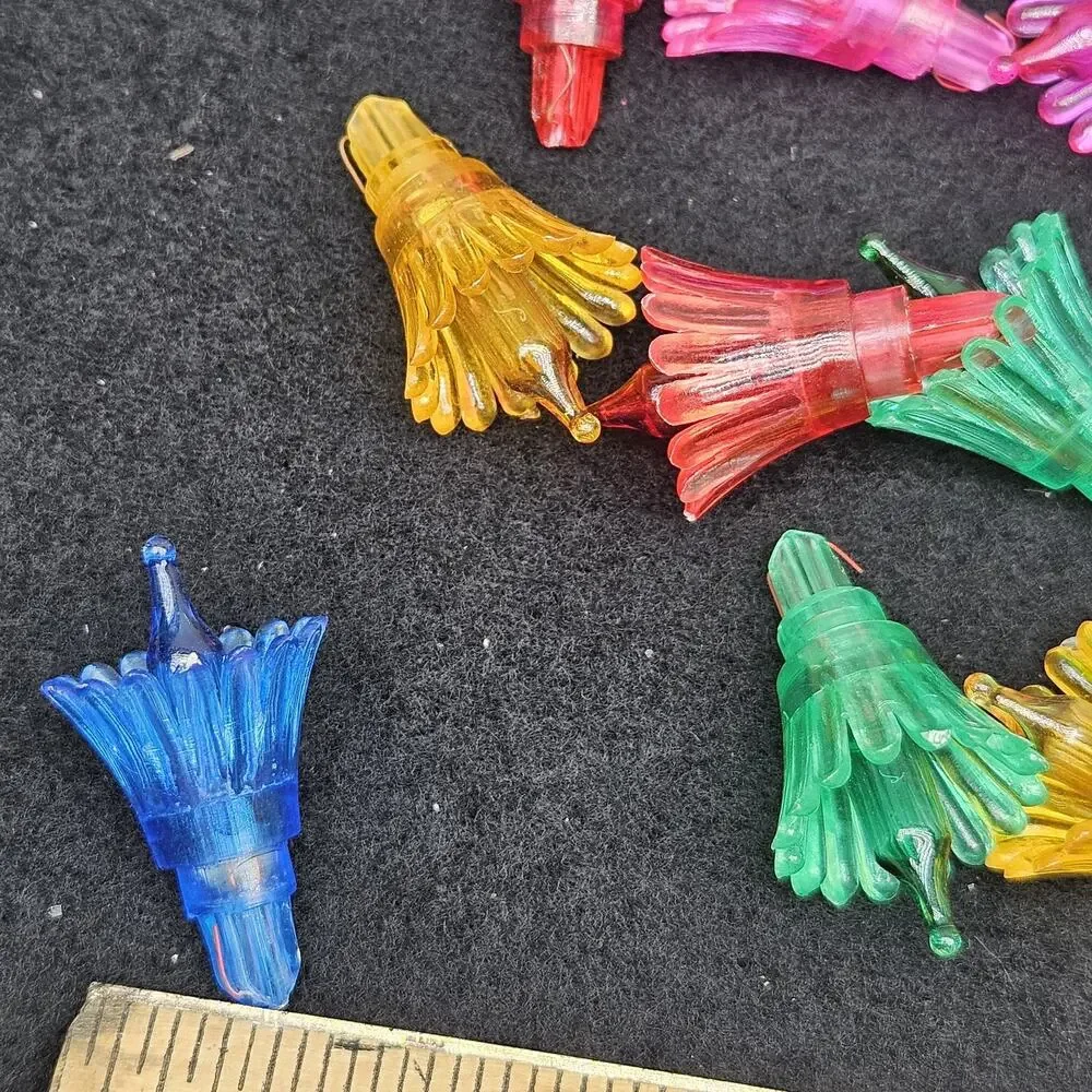 Vintage Christmas Tree Light Flower Reflector Lot 118 Pieces Plastic‎ Multicolor